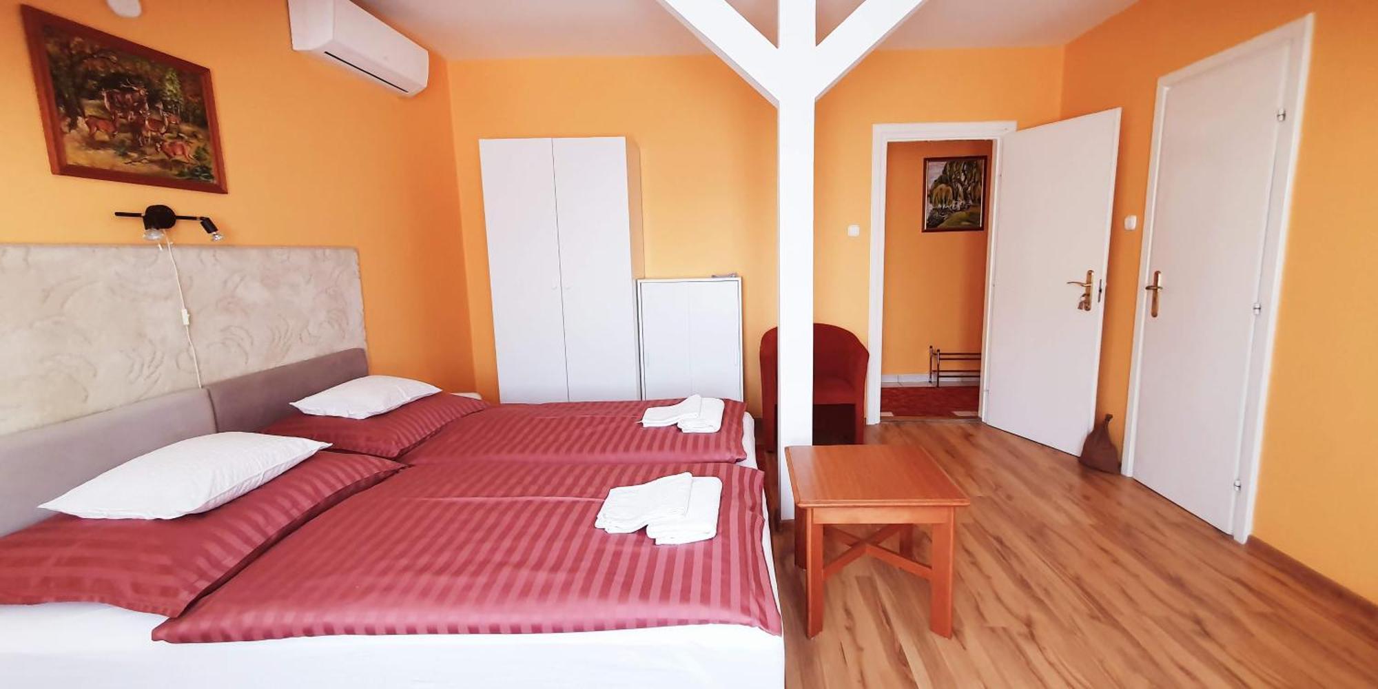 Apart Julia Villa Hévíz Exterior foto